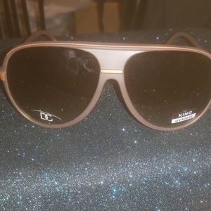 Urban Outfitters King Aviator Plastic Sunglasses